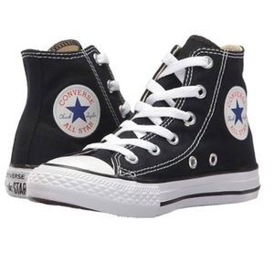 Black Chuck Taylor high top converse
